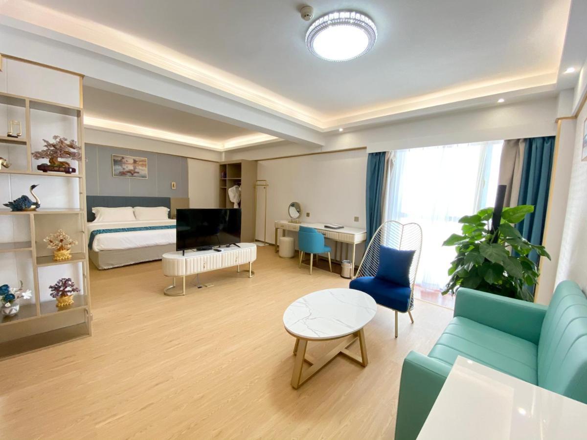 Wenhao Seaview Hotel Sanya Exterior photo