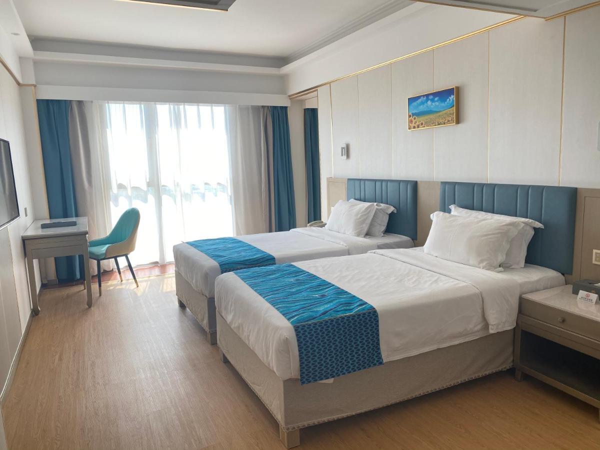 Wenhao Seaview Hotel Sanya Exterior photo