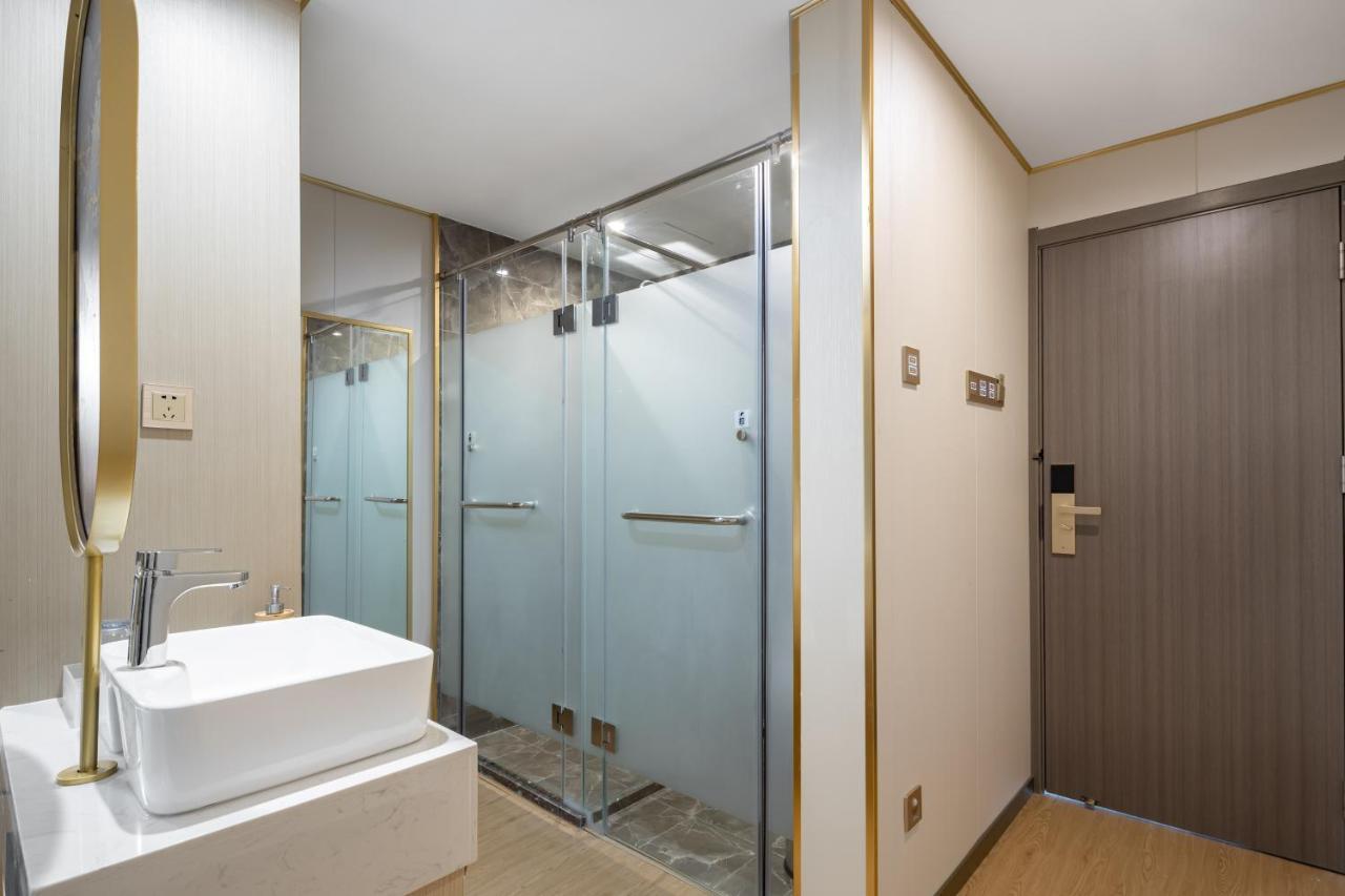 Wenhao Seaview Hotel Sanya Exterior photo